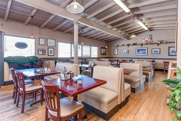 Listing Image #3 - Others for sale at 558 anaheim Street, Wilmington CA 90744