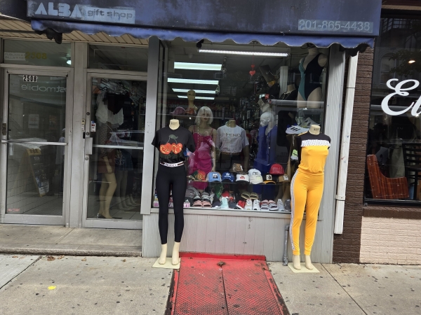 Listing Image #2 - Retail for sale at 2508 Bergenline Ave, Union City NJ 07087