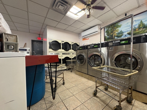 Listing Image #3 - Others for sale at 546 Whaley Avenue, New Haven CT 06511
