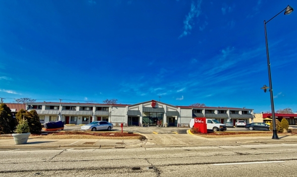 Listing Image #1 - Others for sale at 9424 Waukegan Road, Morton Grove IL 60053