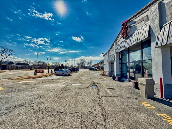 Listing Image #3 - Others for sale at 9424 Waukegan Road, Morton Grove IL 60053