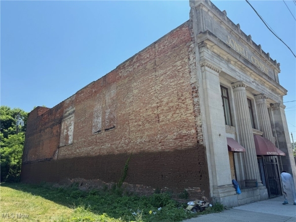 Listing Image #2 - Others for sale at 10518 Superior Avenue, Cleveland OH 44106