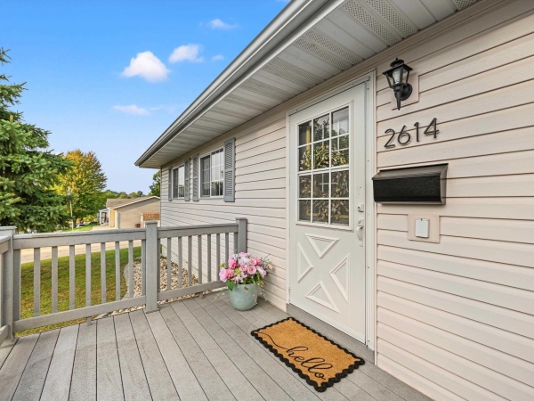 Listing Image #3 - Others for sale at 2614 Crissy Drive, Dubuque IA 52001