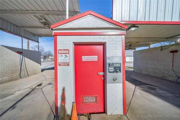 Listing Image #3 - Others for sale at 12 E 13th Street, Mounds OK 74047
