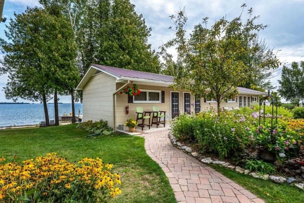 Listing Image #1 - Office for sale at 7950 Hwy 57, Baileys Harbor WI 54202