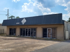 Listing Image #2 - Retail for sale at 10261 D'iberville Boulevard, D'iberville MS 39540