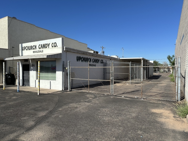 Listing Image #2 - Retail for sale at 914 N 24th st, Phoenix AZ 85008