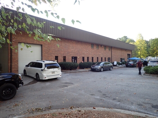 Listing Image #2 - Industrial for sale at 160 Etowah Trc, Fayetteville GA 30214
