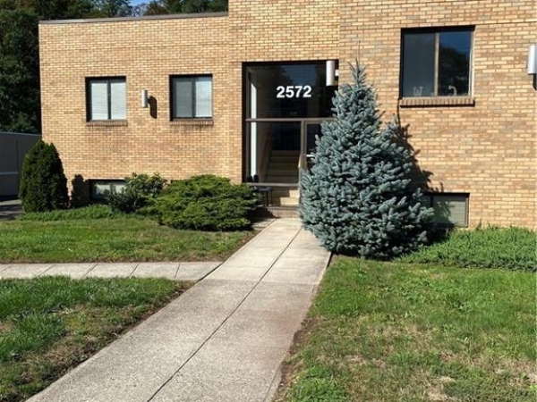 Listing Image #1 - Others for sale at 2572 Whitney Avenue, Hamden CT 06518