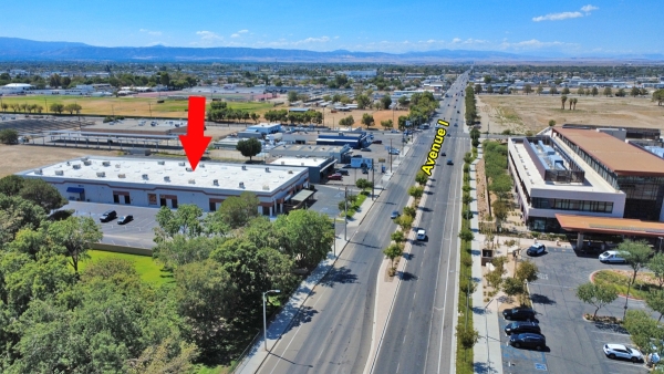 Listing Image #2 - Others for sale at 340 E Avenue I, Lancaster CA 93535