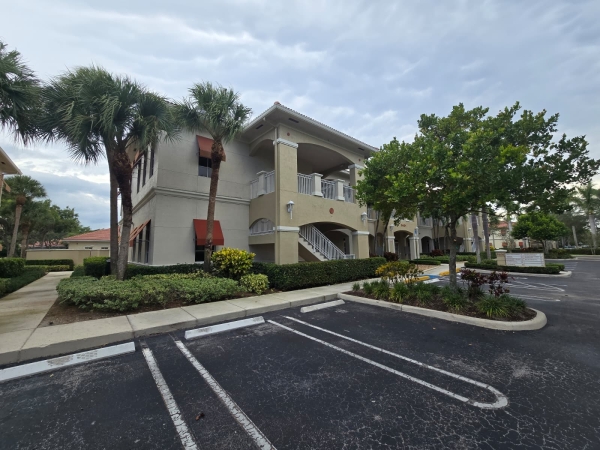 Listing Image #2 - Office for sale at 5401 N University Drive, Unit 203, Coral Springs FL 33067