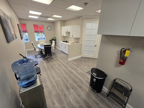 Listing Image #6 - Office for sale at 5401 N University Drive, Unit 203, Coral Springs FL 33067