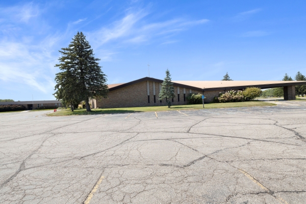 Listing Image #2 - Others for sale at 4735 W. Michigan, Saginaw MI 48638