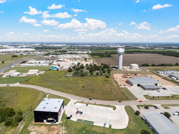 Listing Image #3 - Land for sale at 1.5 Acres on Alliance Parkway, Hewitt TX 76643