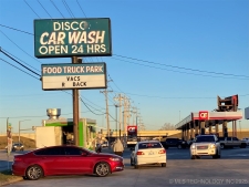 Retail property for sale in Tulsa, OK