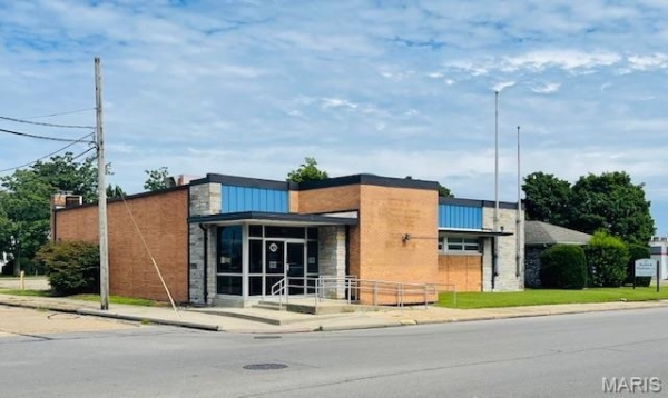 Listing Image #2 - Others for sale at 202 S Kingshighway Street, Sikeston MO 63801