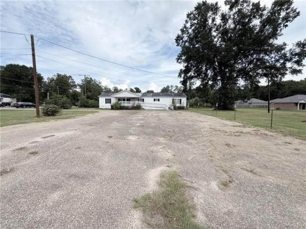 Listing Image #2 - Others for sale at 14281 W UNIVERSITY Avenue, Hammond LA 70401