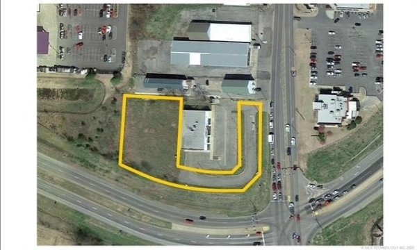 Listing Image #2 - Others for sale at 1980 S Muskogee Avenue, Tahlequah OK 74464