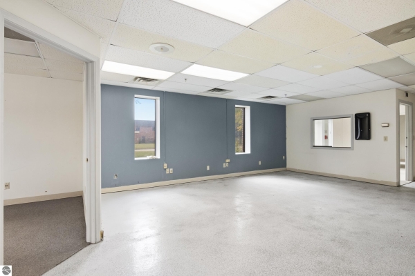 Listing Image #2 - Industrial for sale at 926 Frisbee Drive, Cadillac MI 49601