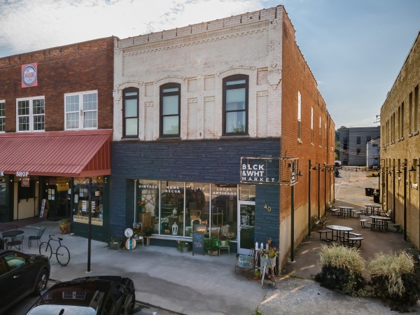 Listing Image #2 - Retail for sale at 40 Valley River Ave, Murphy NC 28906