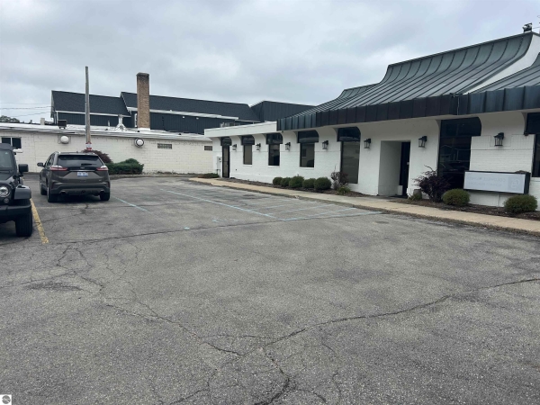 Listing Image #2 - Retail for sale at 522 E Front, Traverse City MI 49686