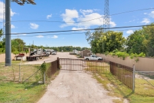 Listing Image #1 - Others for sale at 15630 Highway 6, Rosharon TX 77583
