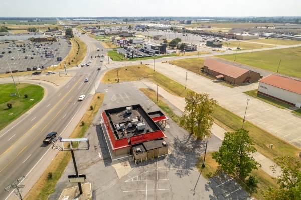 Listing Image #1 - Others for sale at 1105 S Main St, Sikeston MO 63801