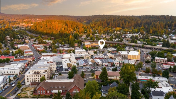 Listing Image #2 - Others for sale at 145 S Auburn Street, Grass Valley CA 95945