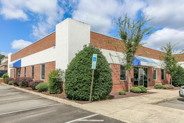 Listing Image #2 - Office for sale at 107 Olde Greenwich Drive, Fredericksburg VA 22408