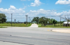 Listing Image #3 - Others for sale at 51 County Road 150, Floresville TX 78114