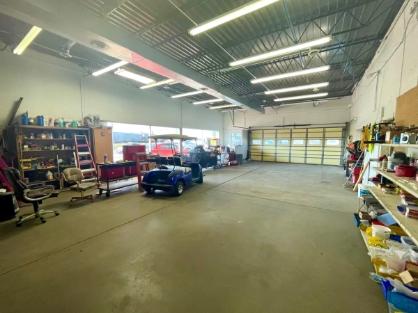 Listing Image #3 - Industrial for sale at 2105 E Avenue, Kearney NE 68847