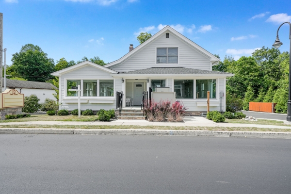 Listing Image #1 - Retail for sale at 12 Main Road, Montville NJ 07045