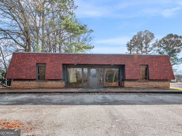 Listing Image #1 - Others for sale at 1306 W Solomon Street, Griffin GA 30223