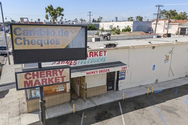 Listing Image #1 - Retail for sale at 1429 Cherry, Long Beach CA 90813