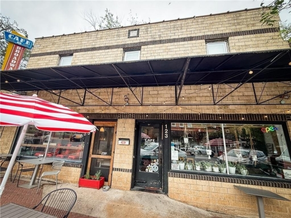 Listing Image #2 - Others for sale at 123/125/127  N Broadway  ST, Siloam Springs AR 72761