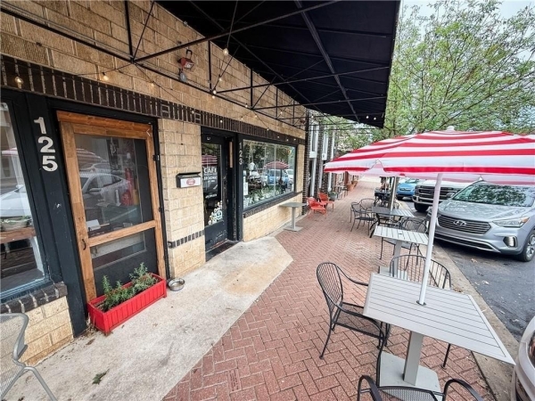 Listing Image #3 - Others for sale at 123/125/127  N Broadway  ST, Siloam Springs AR 72761
