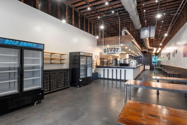 Listing Image #3 - Retail for sale at 506 Austin Ave, Waco TX 76701