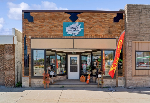 Listing Image #1 - Others for sale at 219 N MAIN Street, SEYMOUR WI 54165