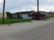 Listing Image #2 - Industrial for sale at 2214 Winnebago St, Corpus Christi TX 78401