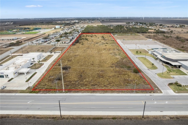 Listing Image #1 - Others for sale at 4735 Wildcat Dr, Portland TX 78374