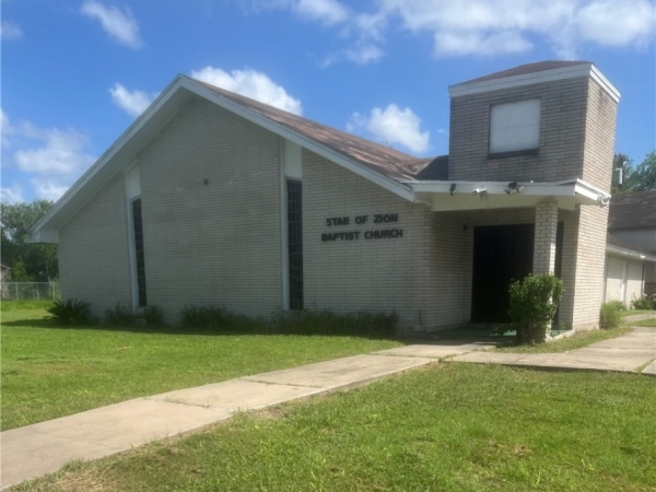 Listing Image #1 - Industrial for sale at 704 E Avenue F, Robstown TX 78380