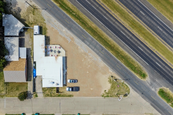 Listing Image #2 - Retail for sale at 417 N Lacy Dr, Waco TX 76705