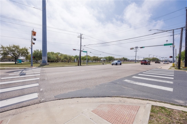 Listing Image #2 - Industrial for sale at 2250 Waldron, Corpus Christi TX 78418