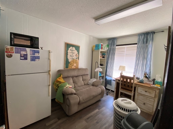 Listing Image #3 - Office for sale at 842-B Sidney Baker, Kerrville TX 78028