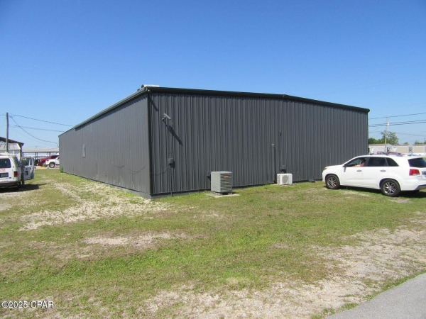 Listing Image #3 - Industrial for sale at 1833 N East Avenue, Panama City FL 32405