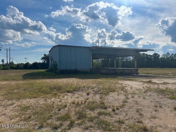 Listing Image #3 - Industrial for sale at 10377 Three Rivers Road, Gulfport MS 39503