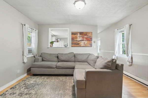 Listing Image #3 - Multi-family for sale at 25 Union St, Leominster MA 01453
