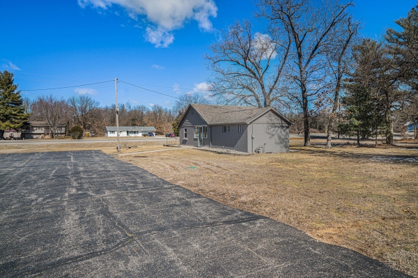 Listing Image #2 - Others for sale at 4429 E State Road 10, Demotte IN 46310