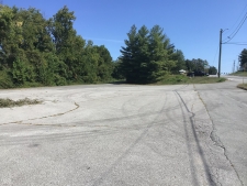 Listing Image #2 - Retail for sale at 1012 E Hackberry Street, Salem IN 47167