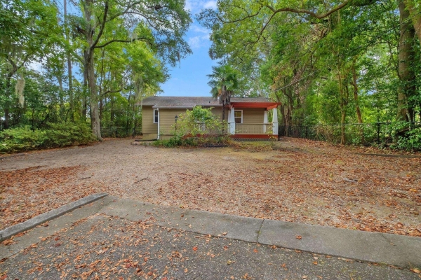Listing Image #3 - Office for sale at 1320 Cherry Laurel Street, Tallahassee FL 32308